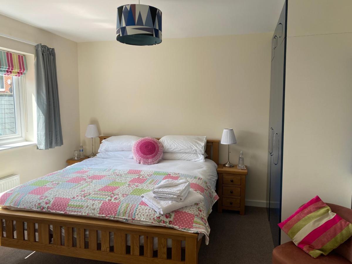 Wellington View One En Suite Shower And Super King Bed Wellington (Somerset) Exterior foto