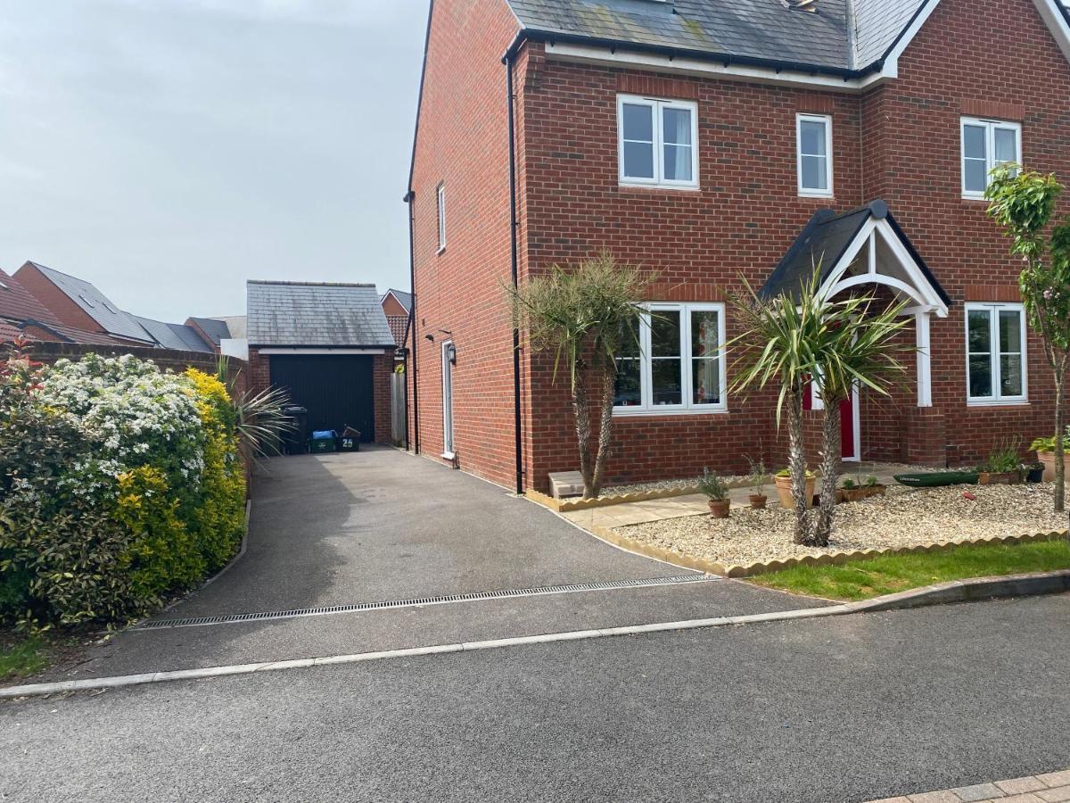 Wellington View One En Suite Shower And Super King Bed Wellington (Somerset) Exterior foto